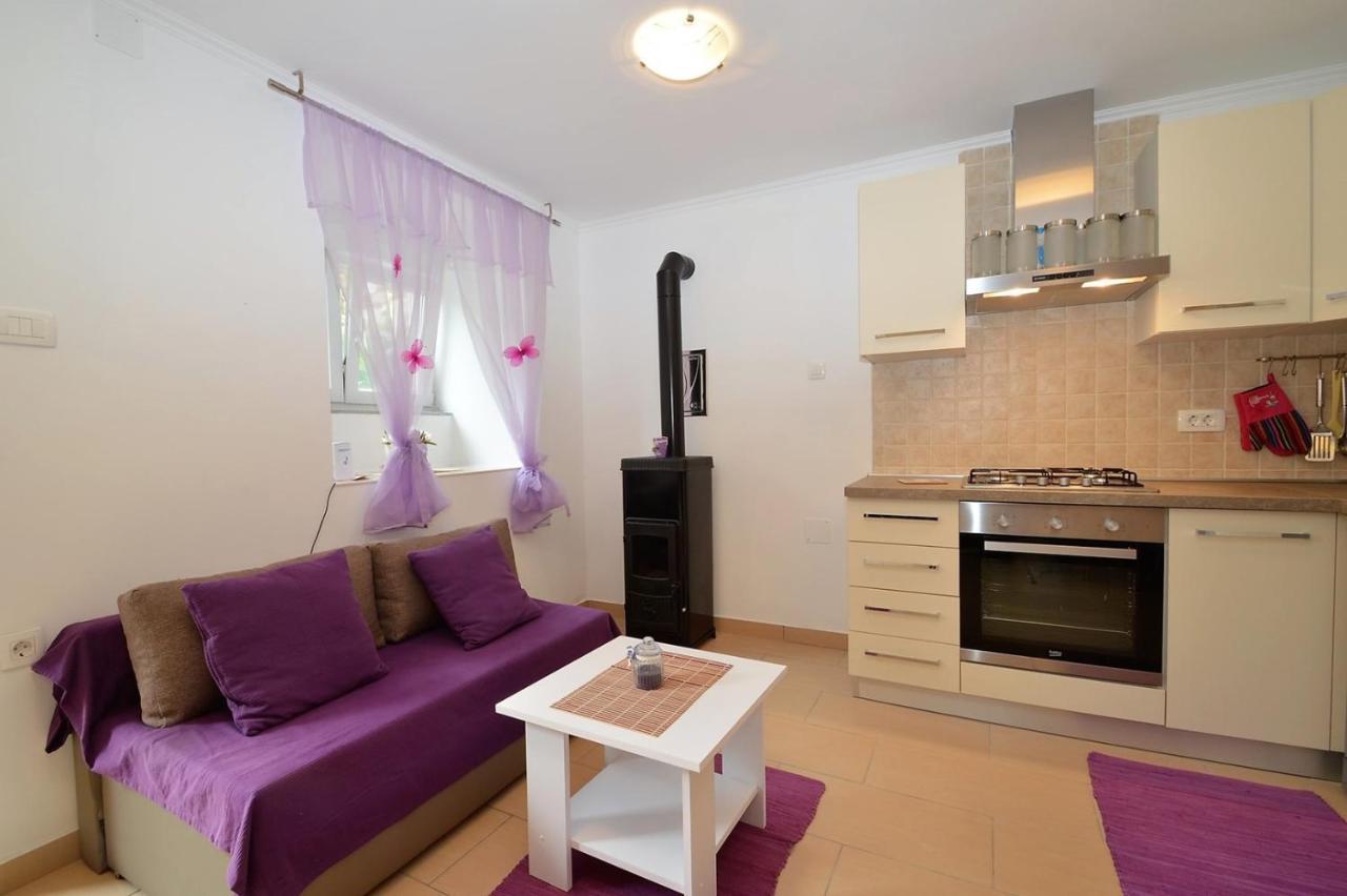 Apartment Hrasta Vrana  ภายนอก รูปภาพ