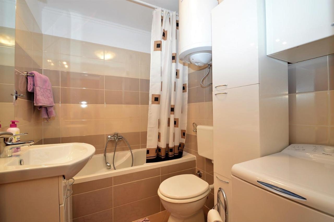 Apartment Hrasta Vrana  ภายนอก รูปภาพ