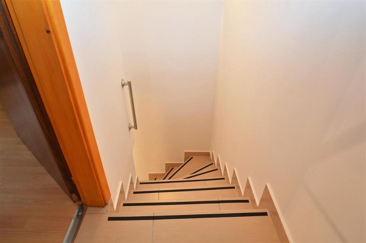 Apartment Hrasta Vrana  ภายนอก รูปภาพ